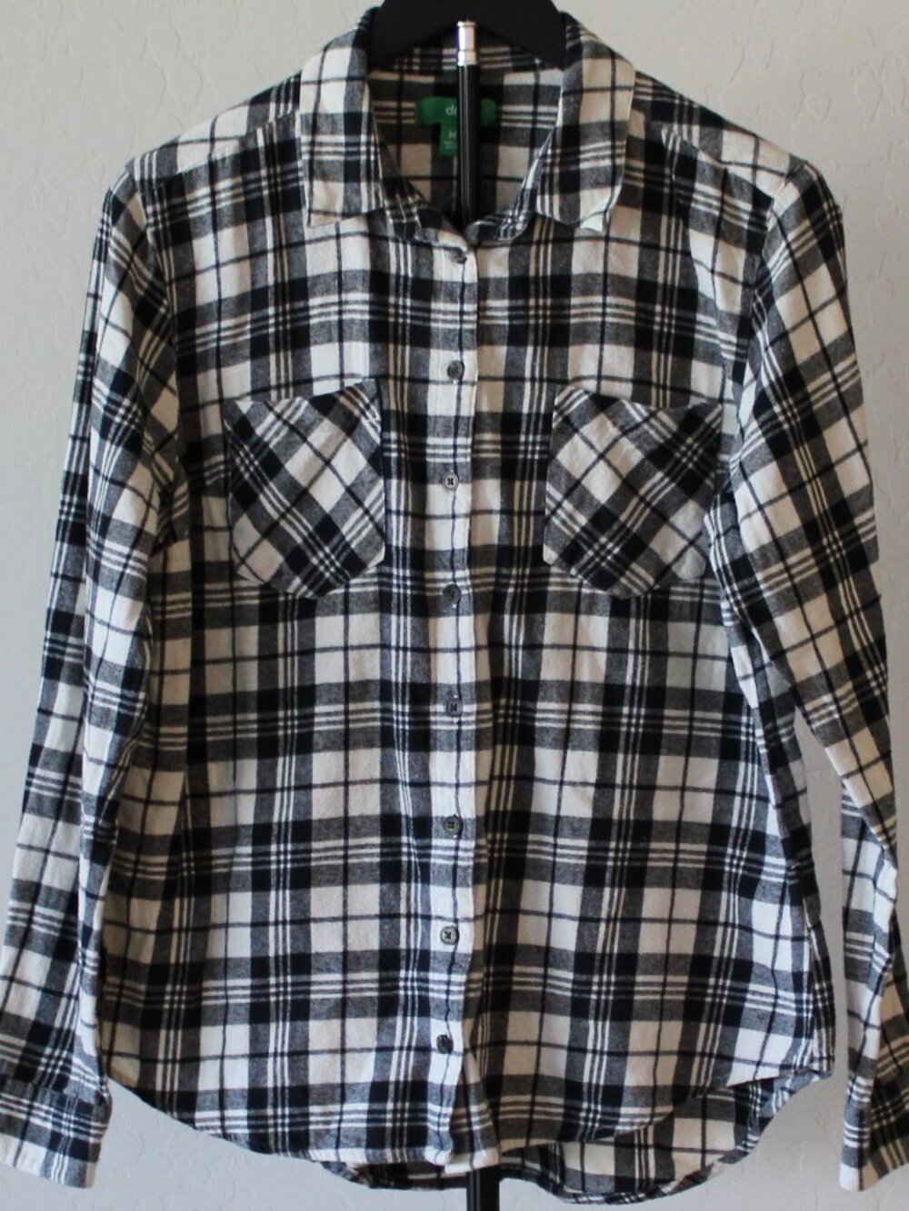Black & White Plaid Flannel Button Down Shirt – Soft Casual Layering Top